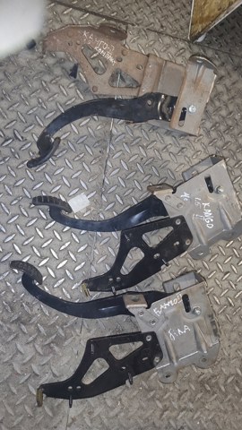 Педаль тормоза 8200815696 RENAULT
