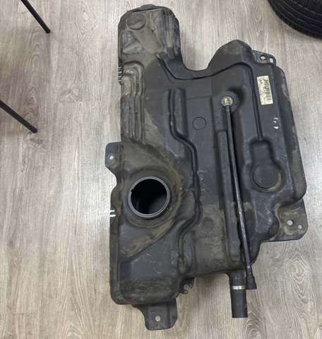 Топливный бак 8200935682 RENAULT