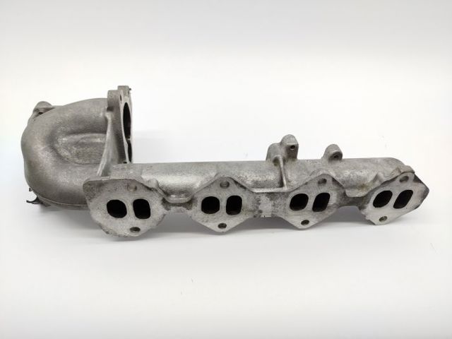 Коллектор впускной 8201082165 RENAULT