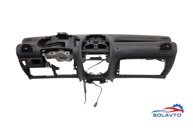 Передняя панель 8203RZ PEUGEOT