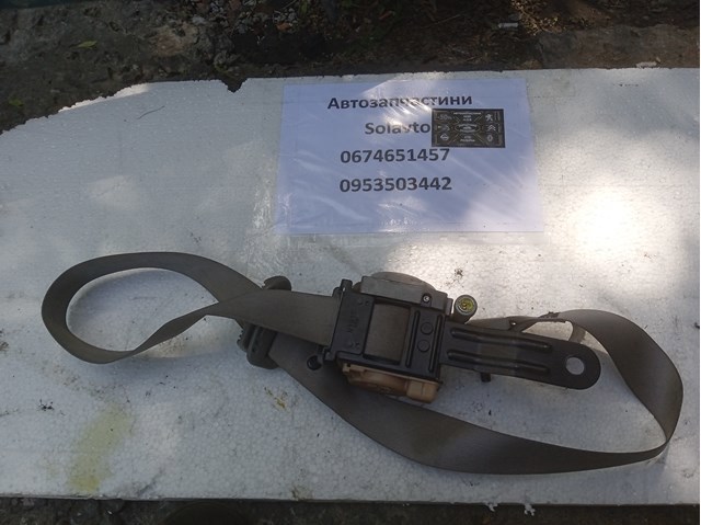 Ремень безопасности передний правый 868848H710 NISSAN