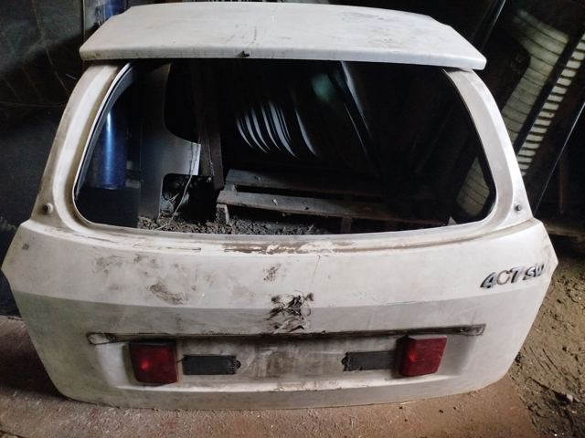 Дверь задняя багажная 8701T5 PEUGEOT