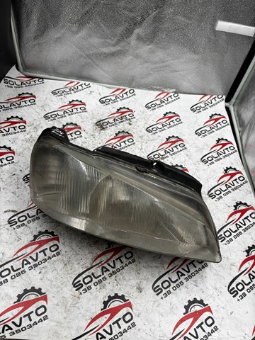 Фара передняя правая 88203989D PEUGEOT