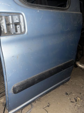 Дверь боковая (сдвижная), левая 9006C5 PEUGEOT