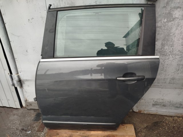 Задняя левая дверь 9006Q4 PEUGEOT