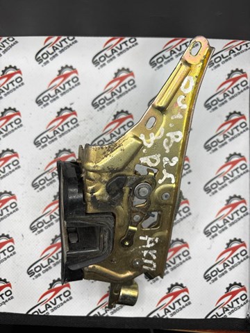 Замок задней двери, правой 90230074 OPEL