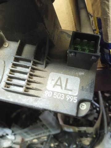 Замок задней двери, левой 90503995 OPEL