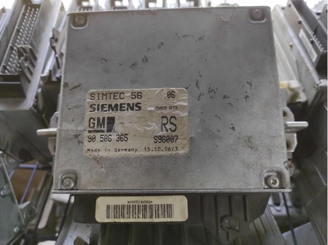 Мозги двигателя 90506365 OPEL