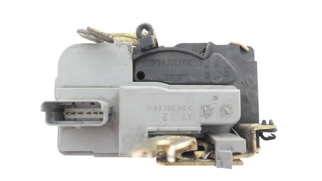 Замок передней левой двери 9135H4 PEUGEOT