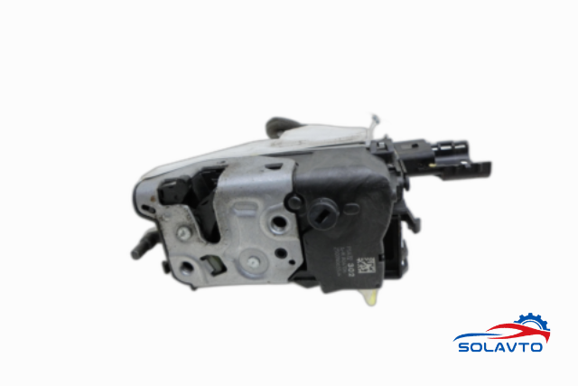 Замок задньої двері, лівої  на Peugeot 5008 minivan (0U) (01.09 - 03.17) 1.6 HDi 9HZ (DV6TED4)