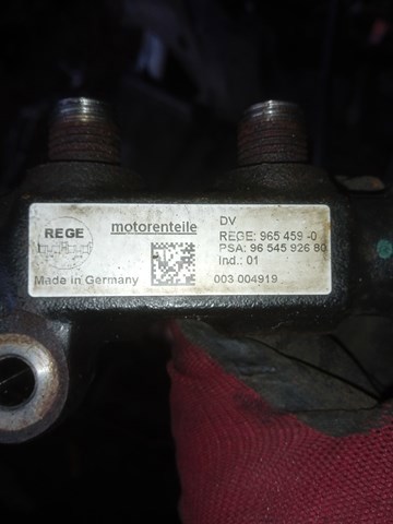 Датчик давления топлива 9654592680 PEUGEOT