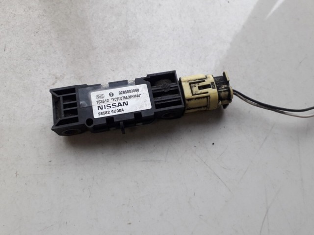 Датчик Эйрбэг передний 985829U00A NISSAN