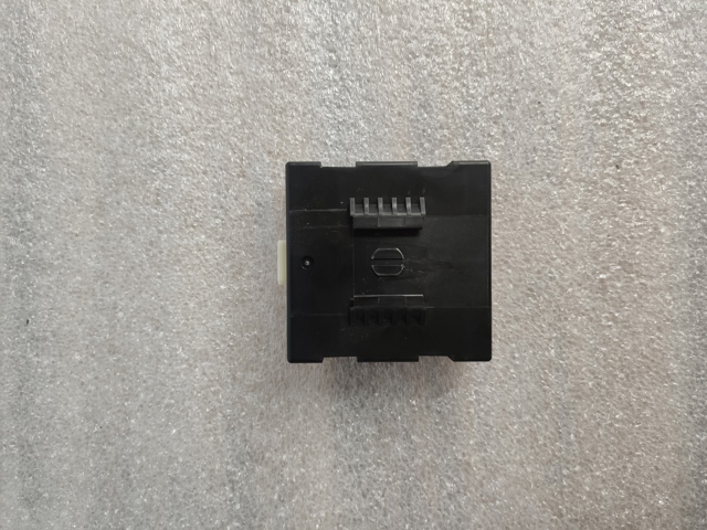 NISSAN 1788DFWD1U779 в наличии Черновцы