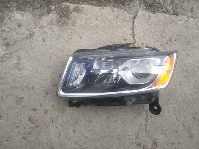 68110997AD CHRYSLER Левая фара купить в Ровно