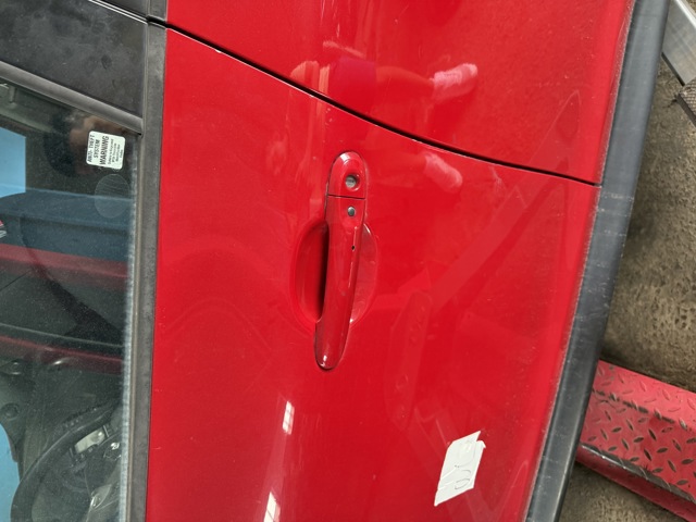 Дверь передняя, левая H010A3PTMA NISSAN