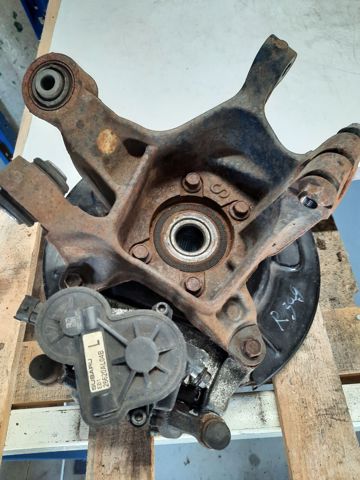 Суппорт тормозной задний правый 26692AJ060 SUBARU