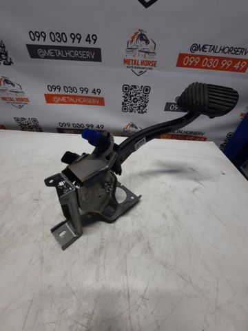 Ппривод тормозного крана 32800KL100 HYUNDAI