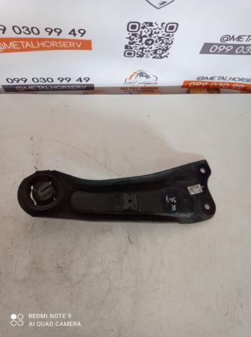 Рычаг/тяга задней подвески продольный нижний, правый 55271AT000 HYUNDAI