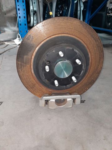 Тормозной суппорт задний левый 58210KL000 HYUNDAI