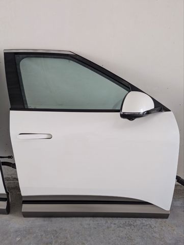 Пассажирская передняя дверь 76004CU001 HYUNDAI
