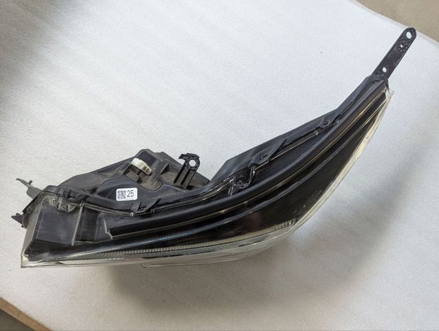 Вставка фары левой 84001AL11A SUBARU
