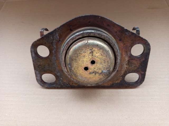 RENAULT 7700795685 Правая подушка двигателя в наличии Украина