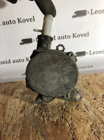RENAULT 146508418R Вакуумный насос в наличии Ужгород