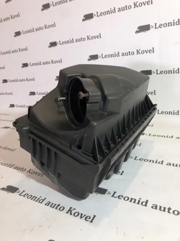 RENAULT 165008632R Корпус воздушного фильтра в наличии Черновцы
