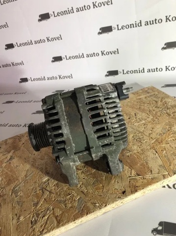 RENAULT 231008137R Генератор в наличии Киев