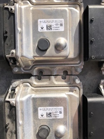 237G00120R RENAULT Блок управления AD BLUE купить в Киев