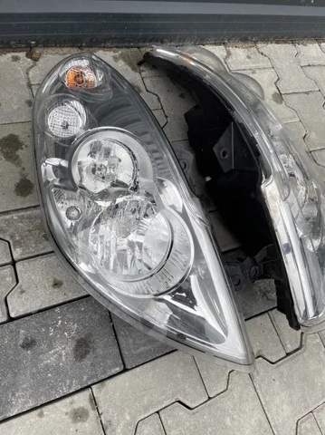 RENAULT 260108490R Правая фара в наличии Полтава