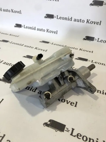 460110032R RENAULT Главный тормозной цилиндр купить в Ровно