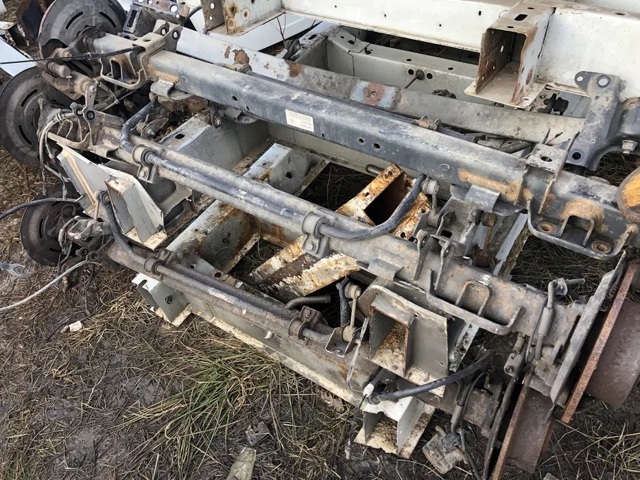 555114110R Балка задней подвески (подрамник) купить Черновцы