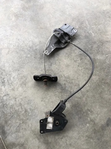 Держатель запасного колеса 572115531R RENAULT