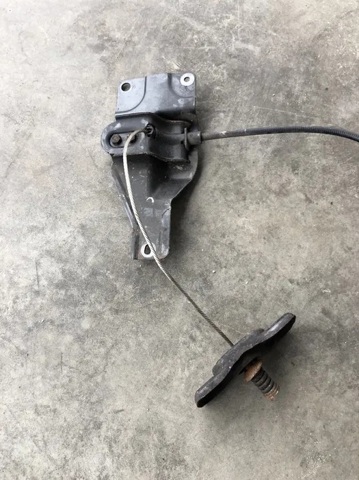 572115531R RENAULT Кронштейн запасного колеса купить в Каменское