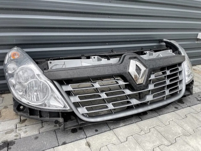 623104199R RENAULT Решетка радиатора купить в Сумы