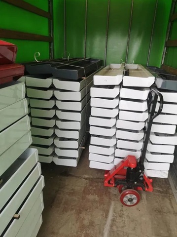 Панель крепления задних фонарей 756108257R RENAULT