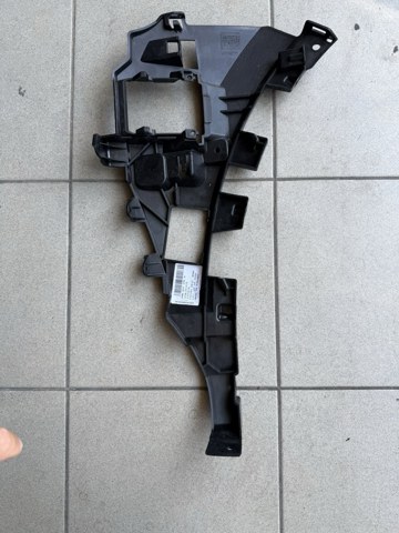 Защита бампера переднего 4M8807096A VAG