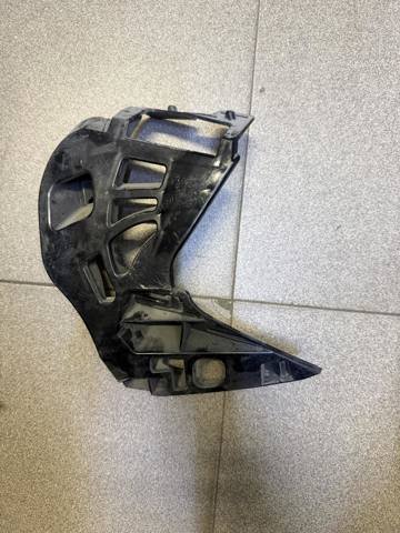 BMW 51117385348 Кронштейн бампера переднего правый в наличии Николаев