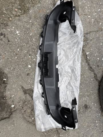 Воздуховод радиатора A2138851100 MERCEDES