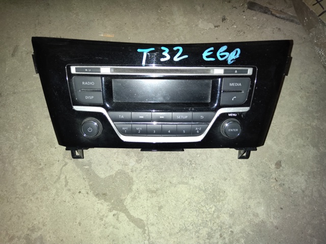 Радиоприемник Nissan Qashqai 2