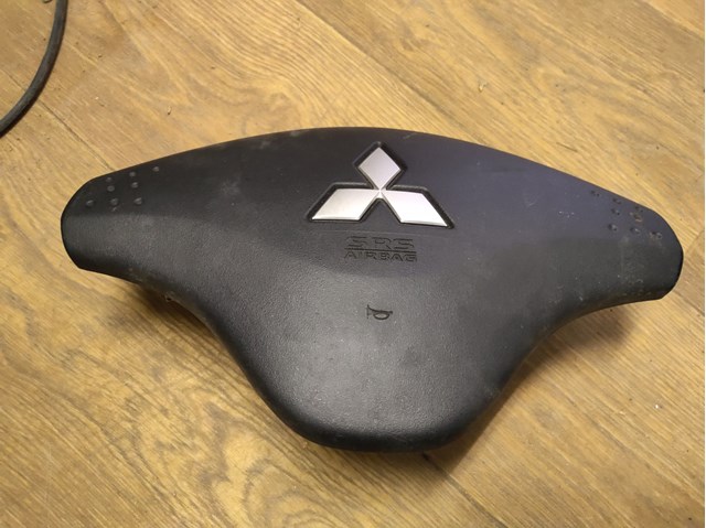 Подушка AIRBAG водительская 7030A851XA MITSUBISHI