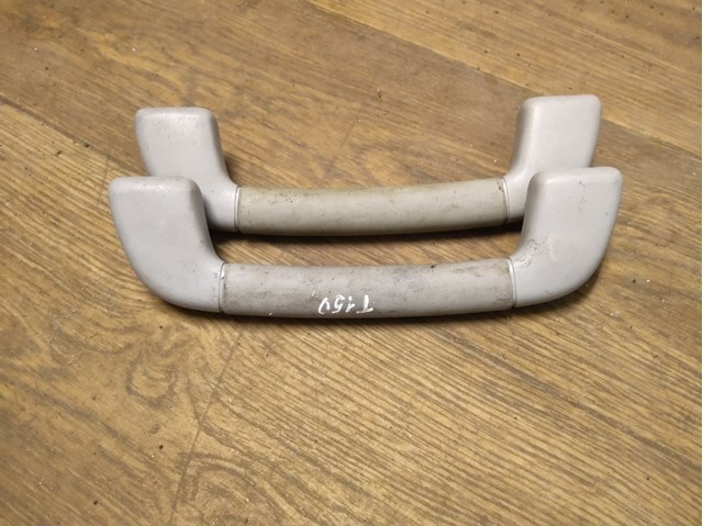 Ручка крыши салона 7461030240B0 TOYOTA