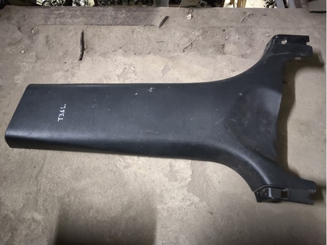 Обшивка стойки кузова внутренняя, средняя нижняя левая 76916JG00A NISSAN