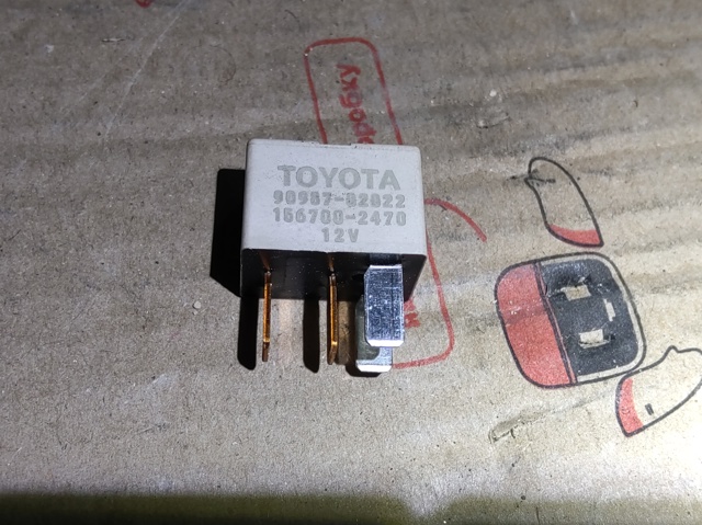 Реле противотуманной фары 9098702022 TOYOTA