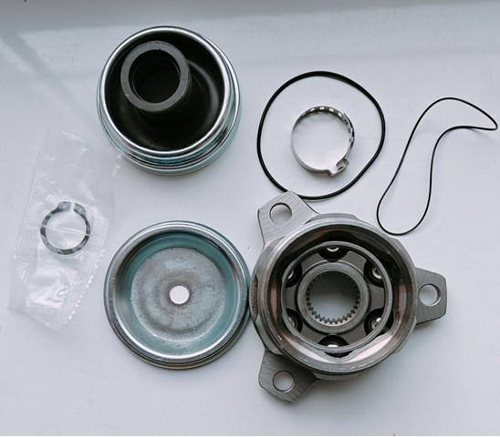 Вал карданный передний Mitsubishi Pajero SPORT 1