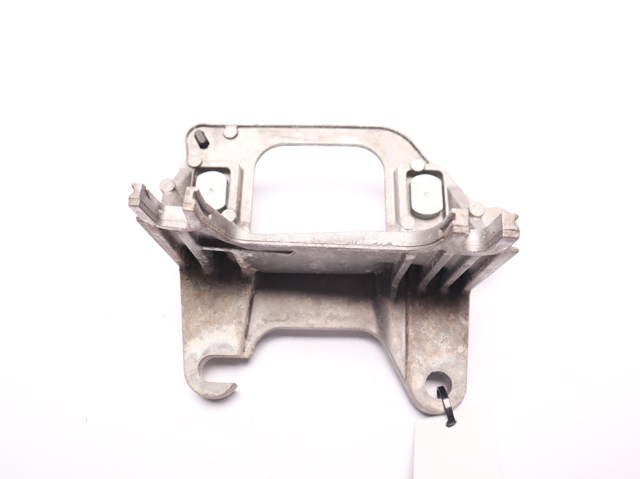 Кронштейн подушки коробки передач 112228161R RENAULT
