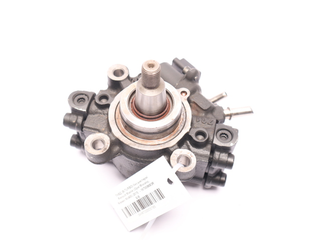 Насос топливный высокого давления 167008683R RENAULT