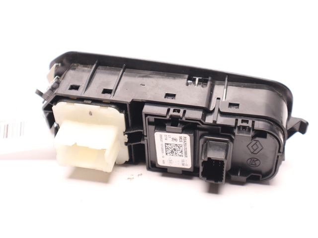 255702886R RENAULT купить в Николаев