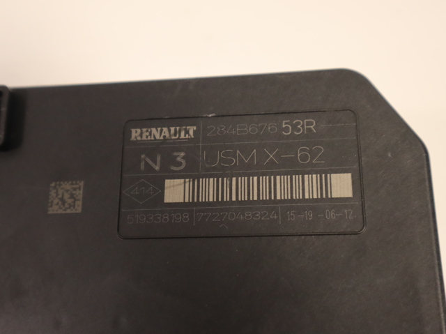 Монтажный блок предохранителей 284B67653R RENAULT